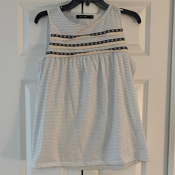 Doe & Rae Tops - Doe & Rae gray and White Striped Tank Top